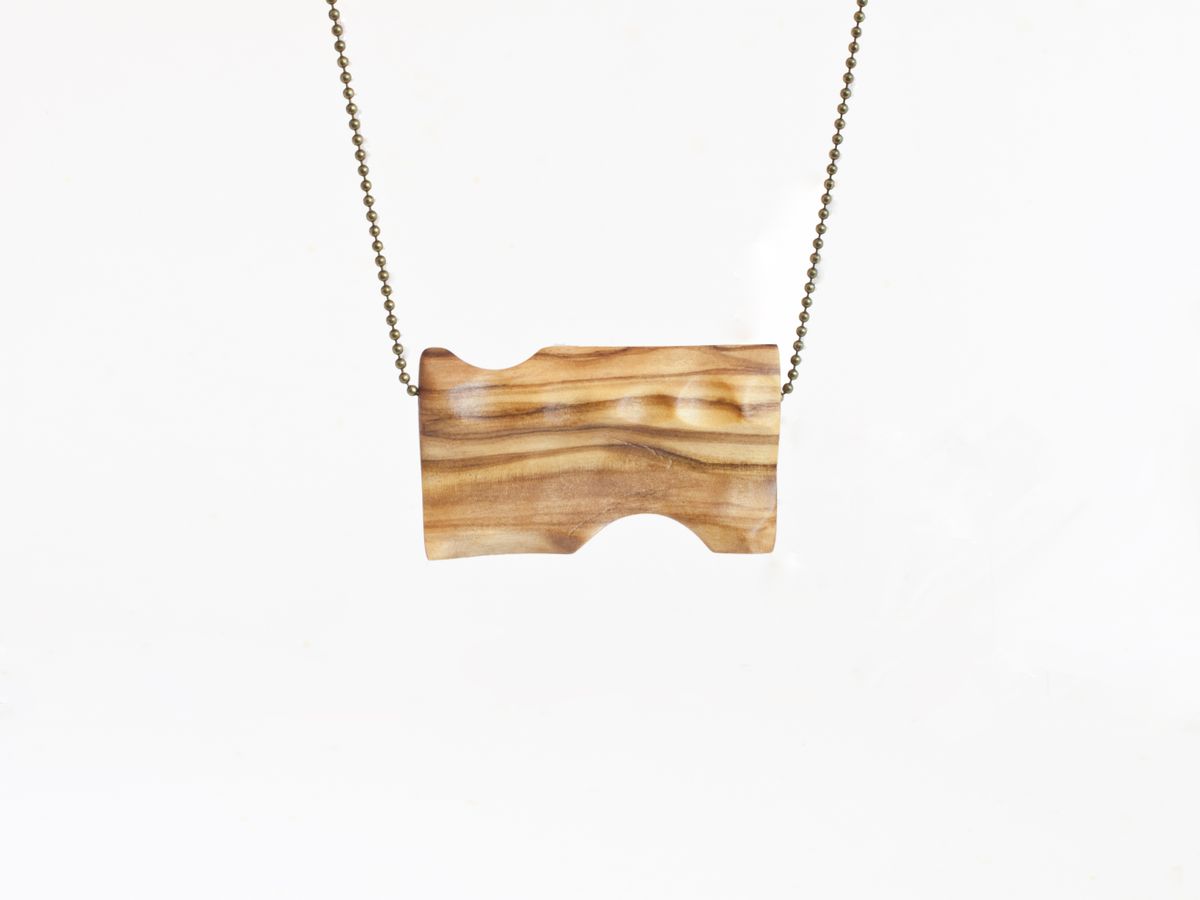 OliveWoodPendant1small.jpg