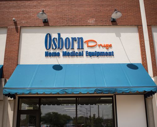 Osborn_s Pharmacy-17.jpg