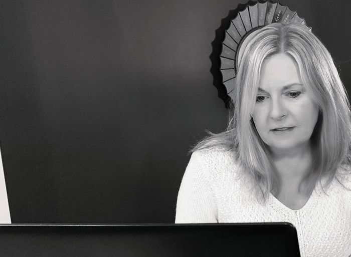 Tracey-pic-.jpg