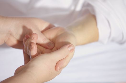 Reiki healing sessions in Manitowoc, Wisconsin. Reiki Holistic Healing in Manitowoc, Wisconsin
