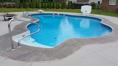 gemini vinyl liner pool.jpg