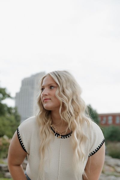 Taryn Waterman.jpg