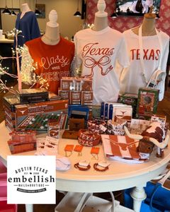https://www.embellishnails.com/ Embellish