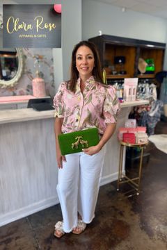 https://www.instagram.com/shopclararoseboutique/?hl=en Clara Rose