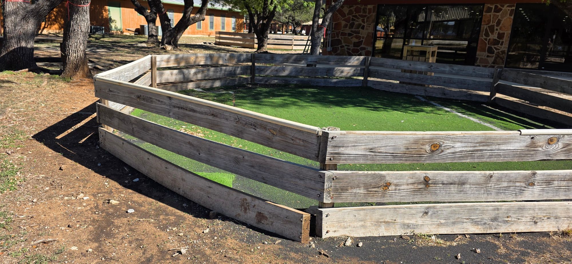 Gaga Pit (3).jpg