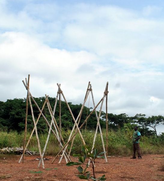 kiosk-bamboo-tripods-img.jpg