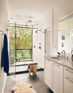 River List bathroom113988.jpg