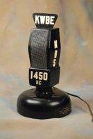UNIVERSAL PUBLICIZERS "MIKE-RADIO" microphone shaped fixed frequency KWBE promotional radio.JPG