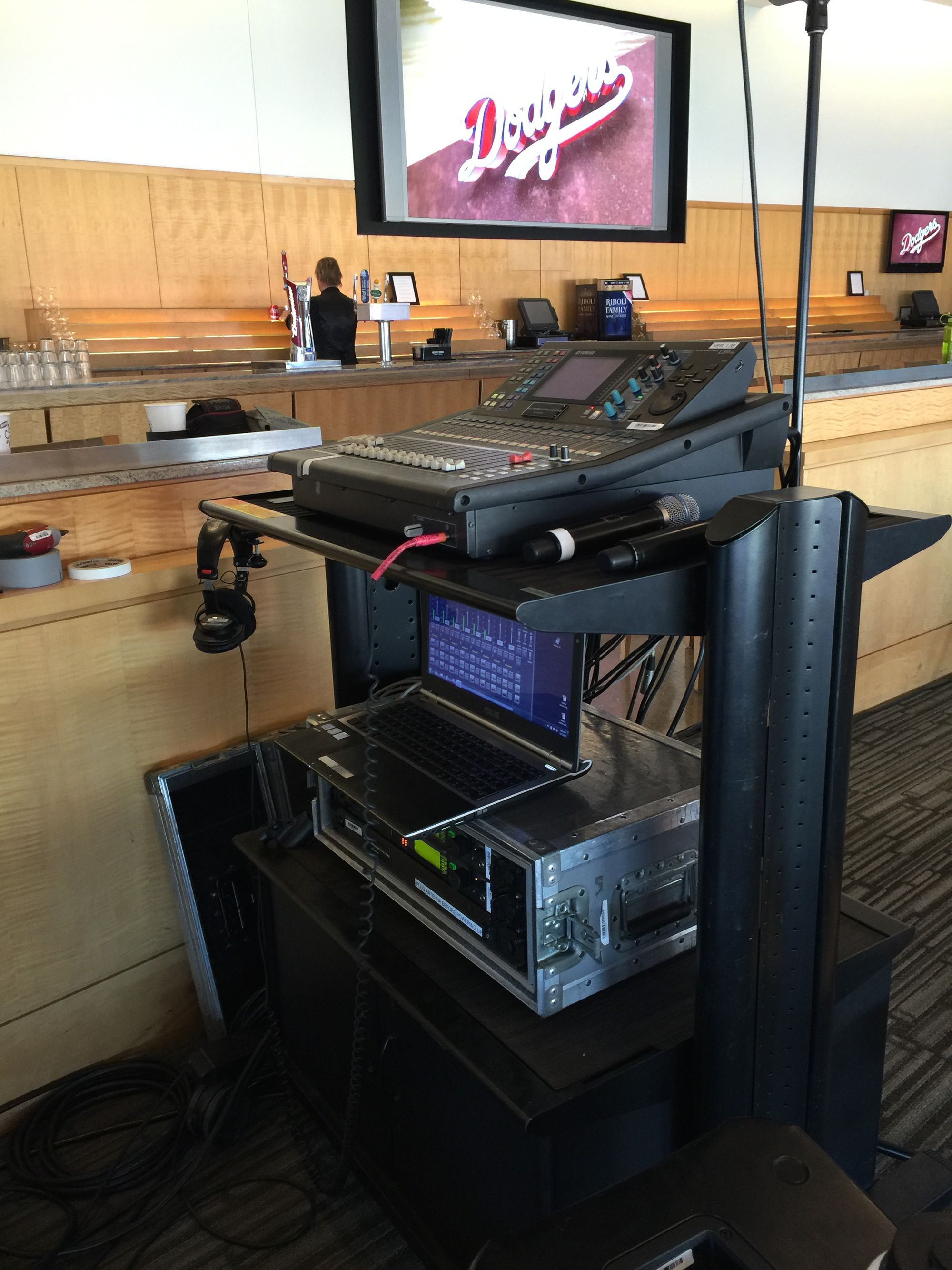 Dodger Press Conference Dave Roberts.JPG