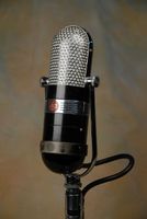 RCA 77-C MI-4042A "combination" switchable multi-pattern ribbon microphone.JPG
