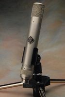 NEUMANN KM56 multi-pattern tube condenser omni microphone (side).JPG