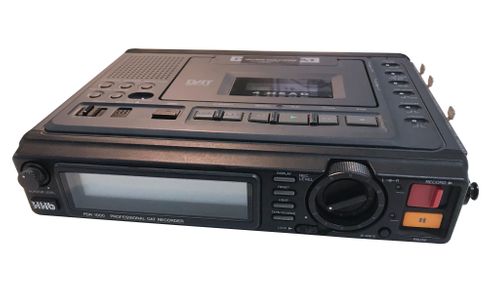 The HHB PDR 1000 Professional DAT Recorder is available at Hollywood Sound Systems. HHB PDR 1000 Professional DAT Recorder is available at Hollywood Sound Systems.