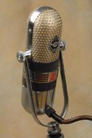 RCA 77-DX MI-4045-F poly-directional ribbon microphone (rear).JPG