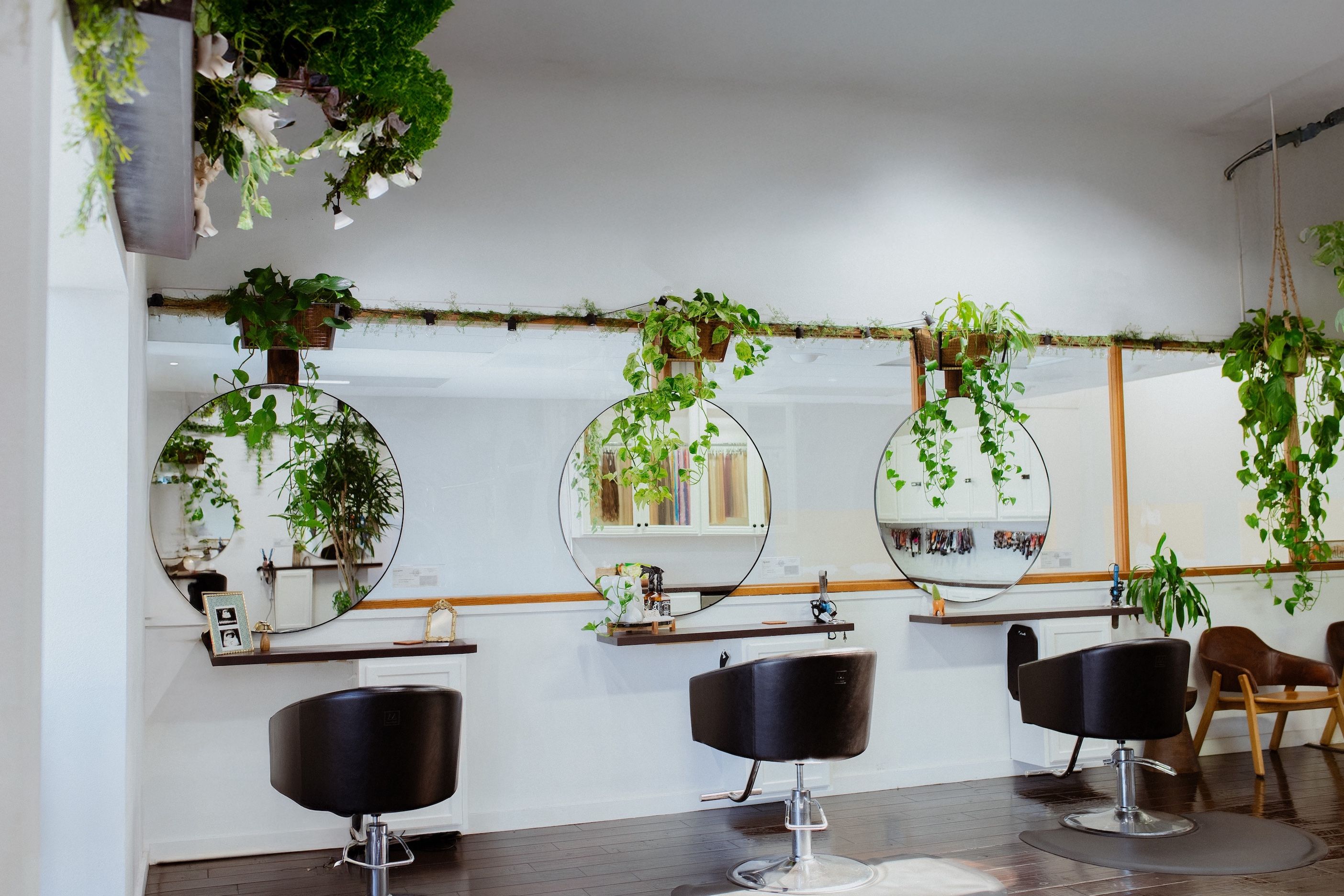 BBangelSalon_03.26_byKelsieCarlson-53whiteceiling.jpg