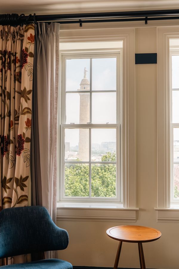 corner king room view