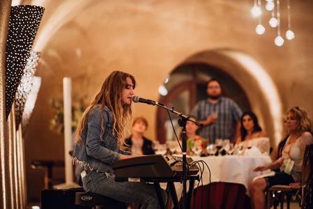11-3_StagsLeap_IngridAndress-(5-of-14).jpg