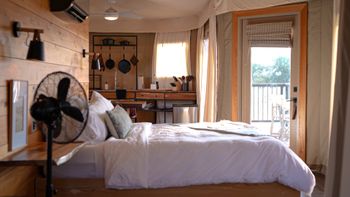 Walden Retreats Photo Horizontal 10-08-25 (57).jpg