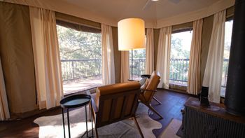 Walden Retreats Photo Horizontal 10-08-25 (49).jpg