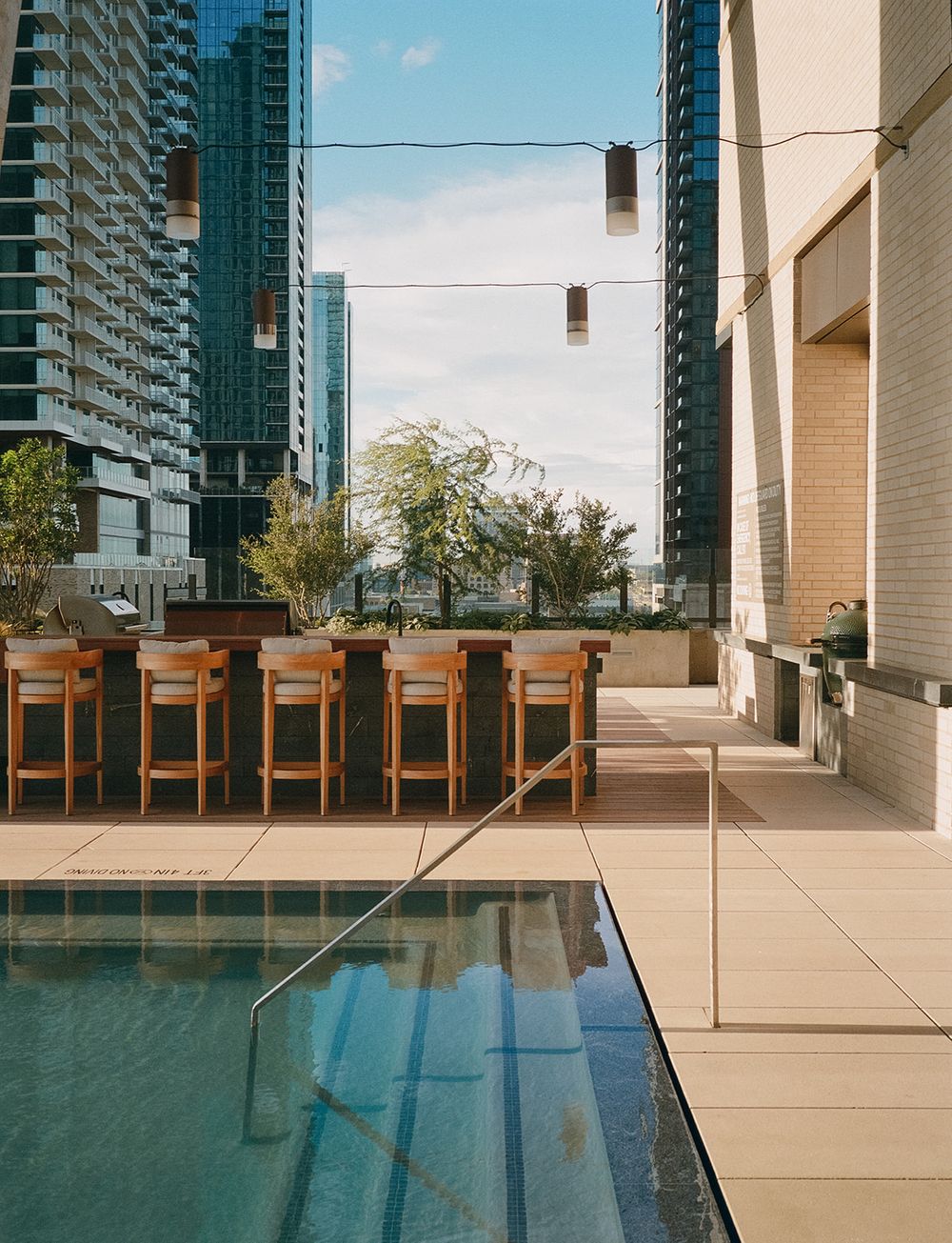 700 RIVER
