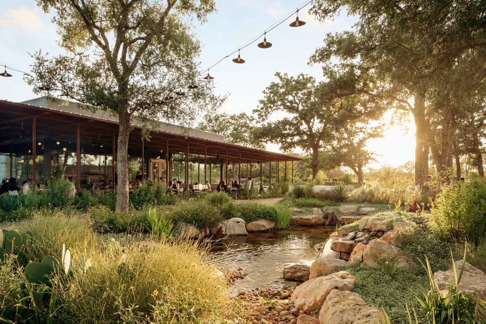 LEONA BOTANICAL CAFE