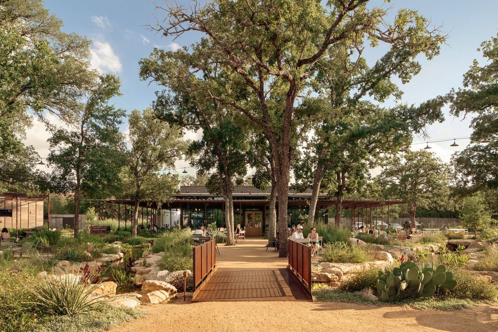 LEONA BOTANICAL CAFE