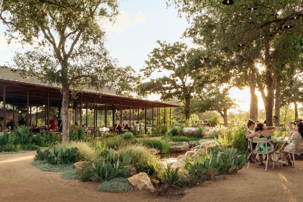 LEONA BOTANICAL CAFE