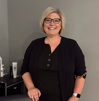 Facetune_09-06-2025-18-48-01.jpg