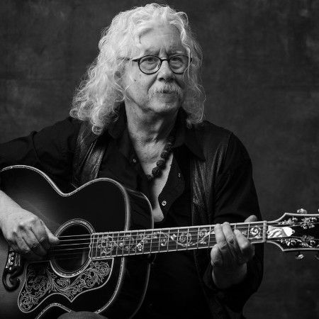Arlo Guthrie 2019 MB.jpg