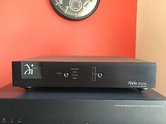 wadia-12-876pix.jpg