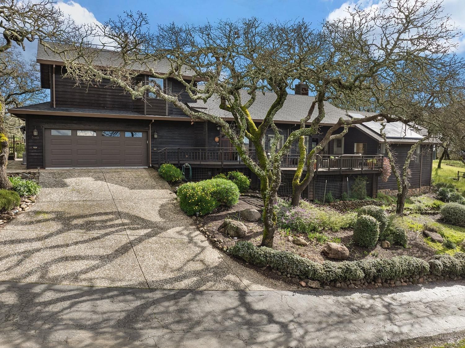 $2,100,000