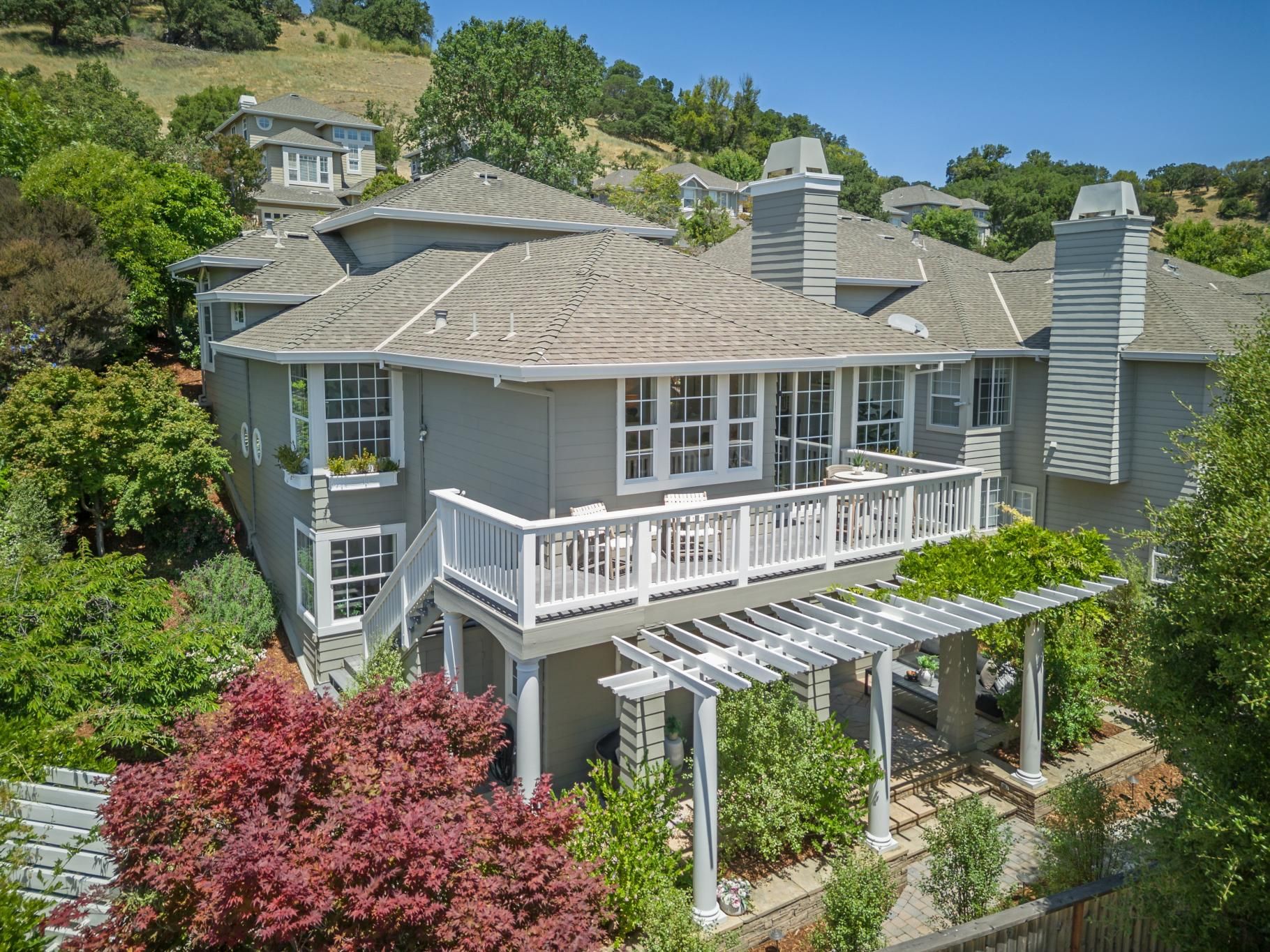 006-83-vista-marin-drive.90416.asl.005.web.jpg