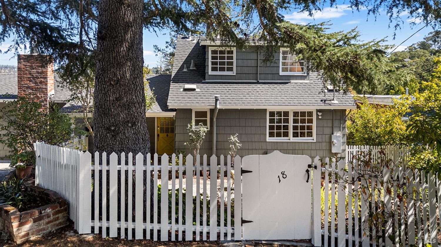$1,895,000