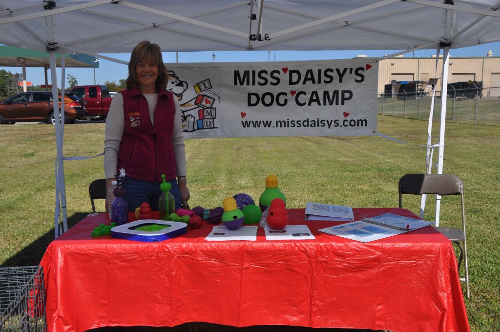 0709 LSAWLPetFair 11-2012.jpg