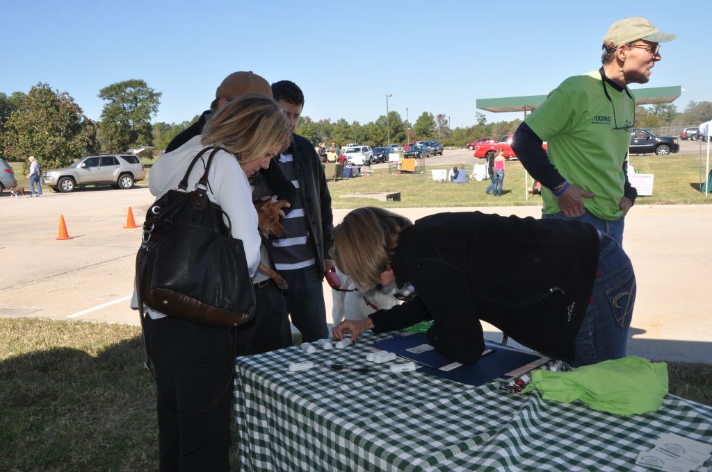 0762 LSAWLPetFair 11-2012.jpg