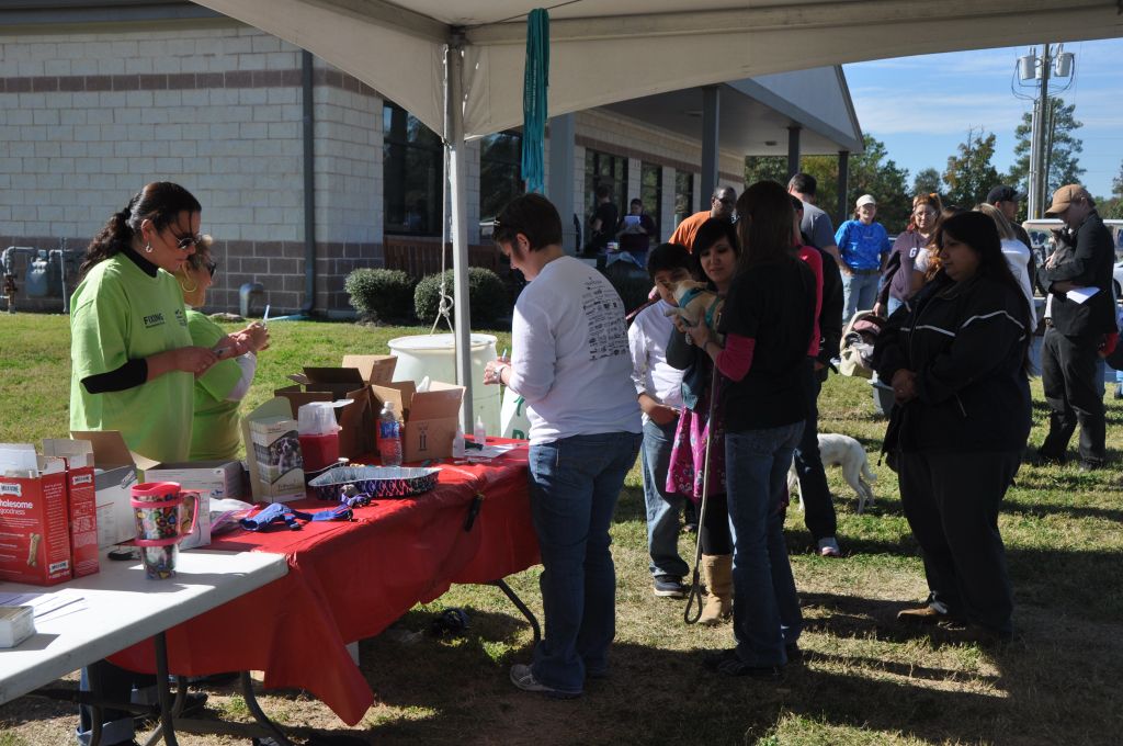 0747 LSAWLPetFair 11-2012.jpg