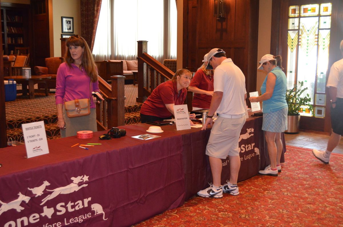 Registration 2014 004.jpg