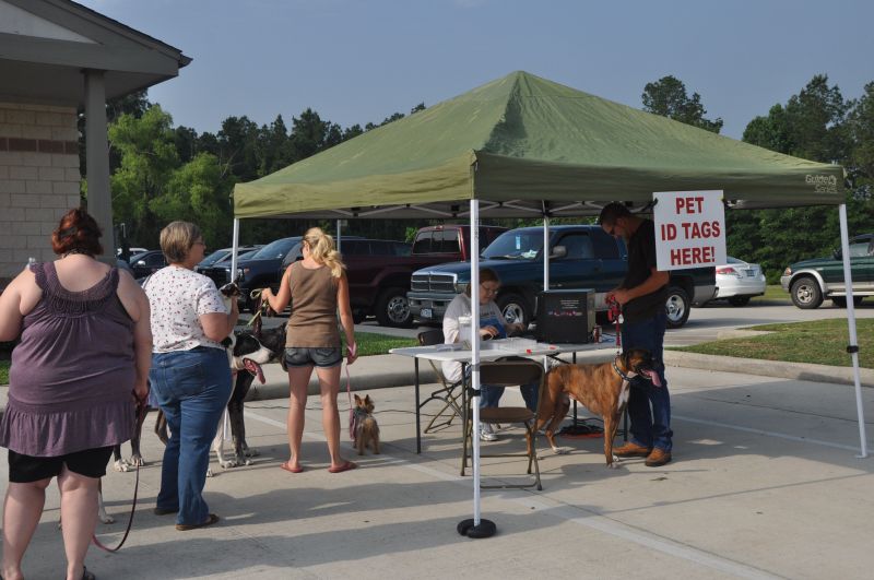 0353 pethealthfair 5-13.jpg