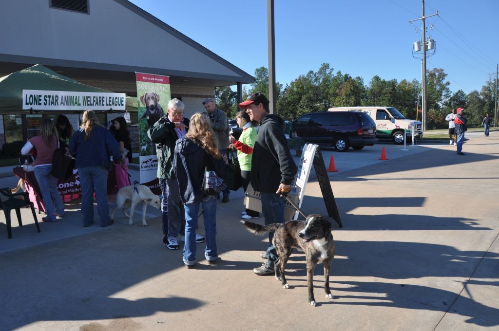0674 LSAWLPetFair 11-2012.jpg