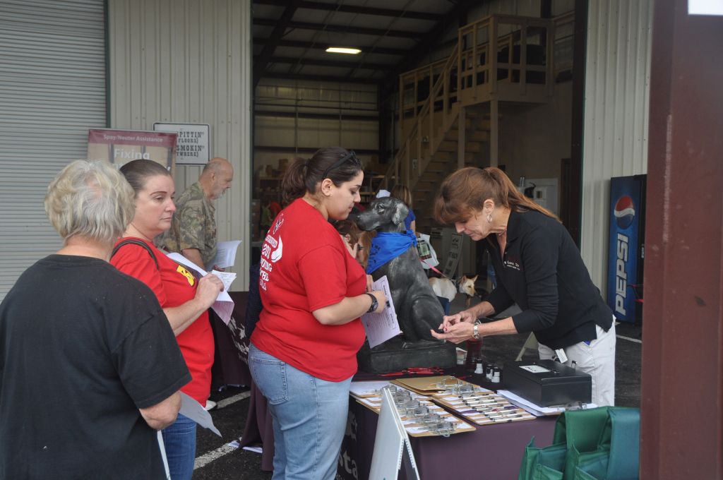 0081 Pet Health Fair 11-13.jpg