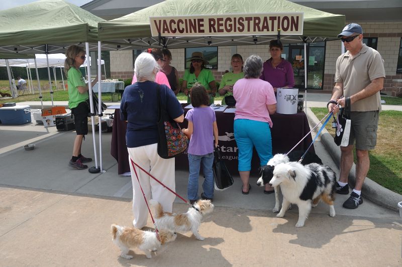 0058 PetHealthFair 4-14.jpg