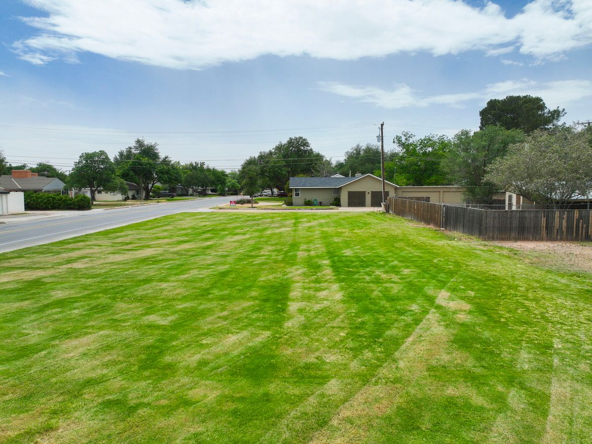 2-web-or-mls-lot photos (2).jpg