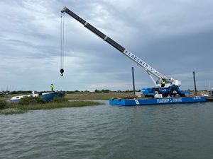 Crane Barge Recovery