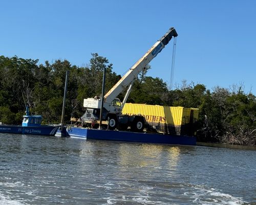 Crane Barge Vessel Salvage.jpg