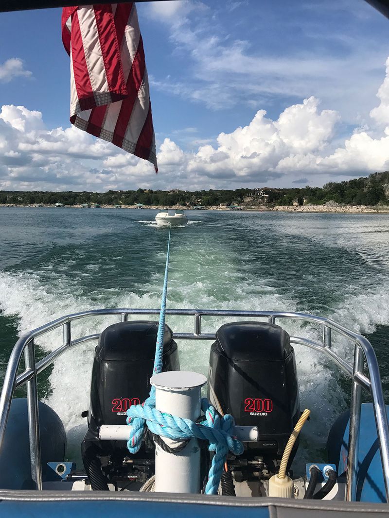 boat towing flag