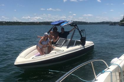 Lake Austin Boat Towing