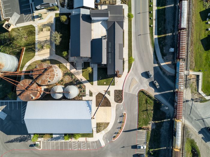 Dodie Ellis - Buda Mill_028_v1.jpg