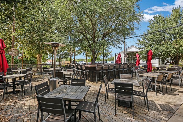 Deck Dining