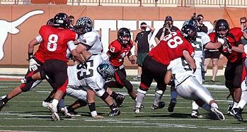 Jonathan Roberts (68) wraps up a ball-carrier. DSC_0029.jpg