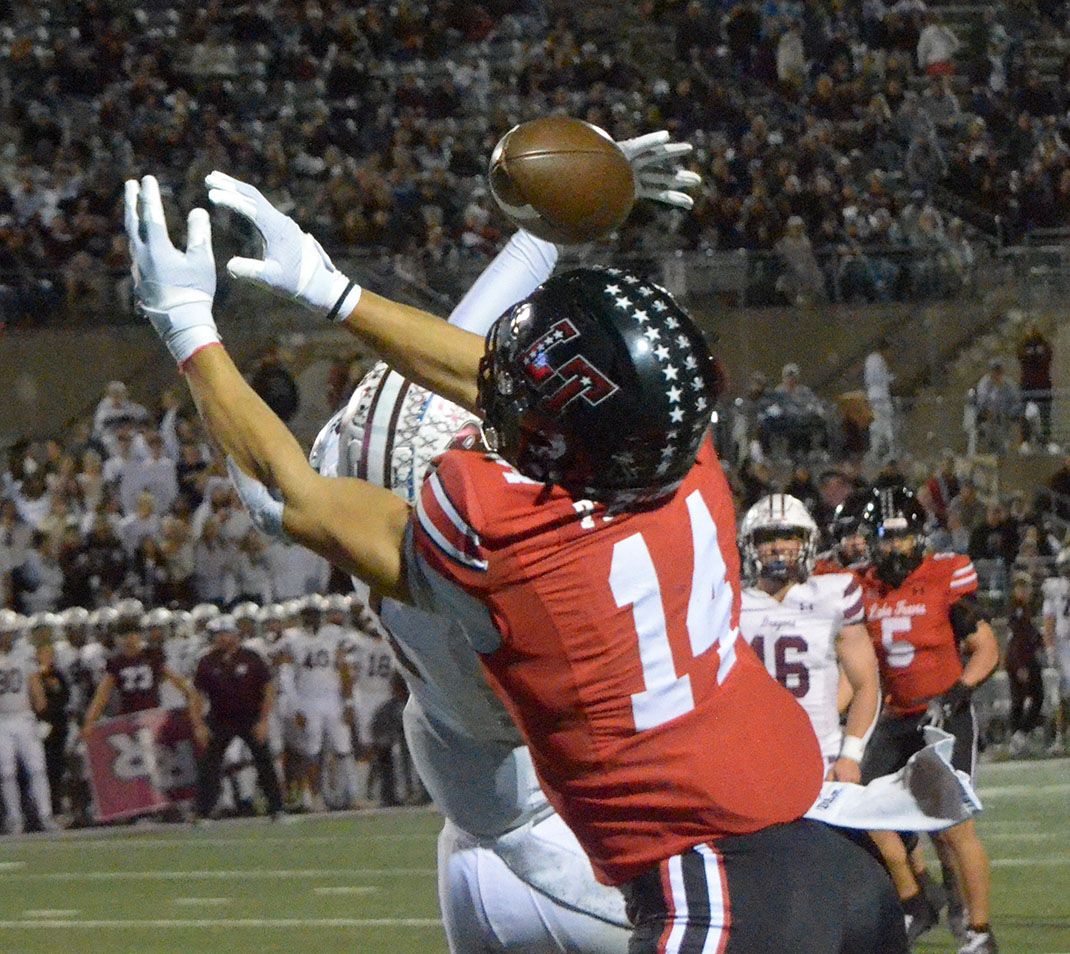 LT-RoundRock_Walker deflection.jpg