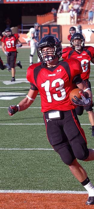 Zach Streuling heads for the end zone after a third-quarter interception. DSC_0109.jpg